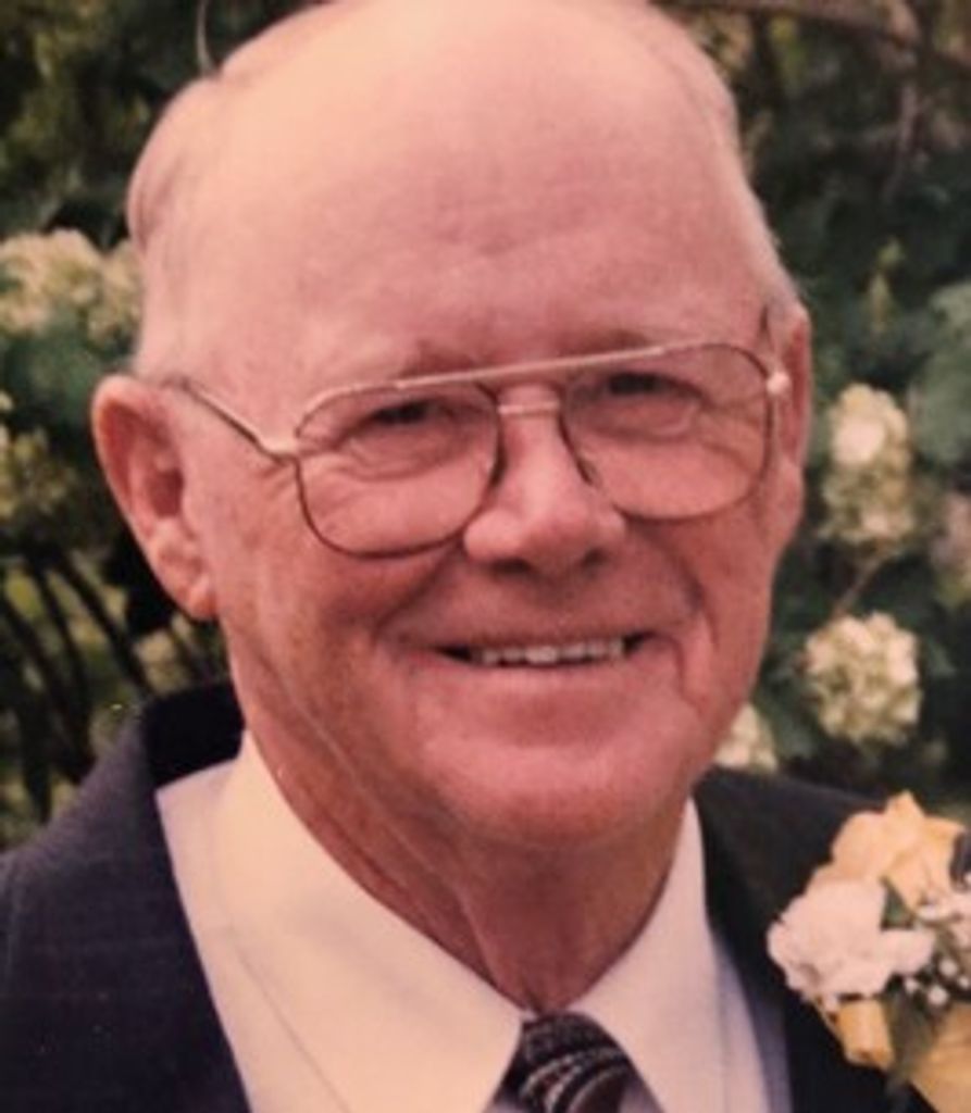 Kenneth  Baggett