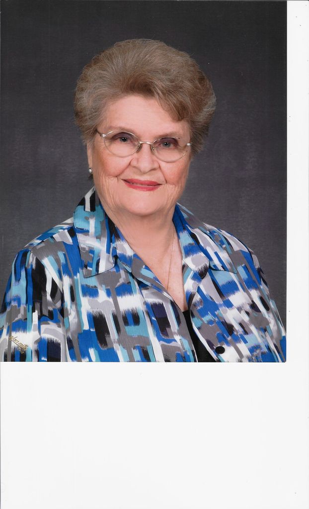 Helen Delories Schmidt Profile Photo