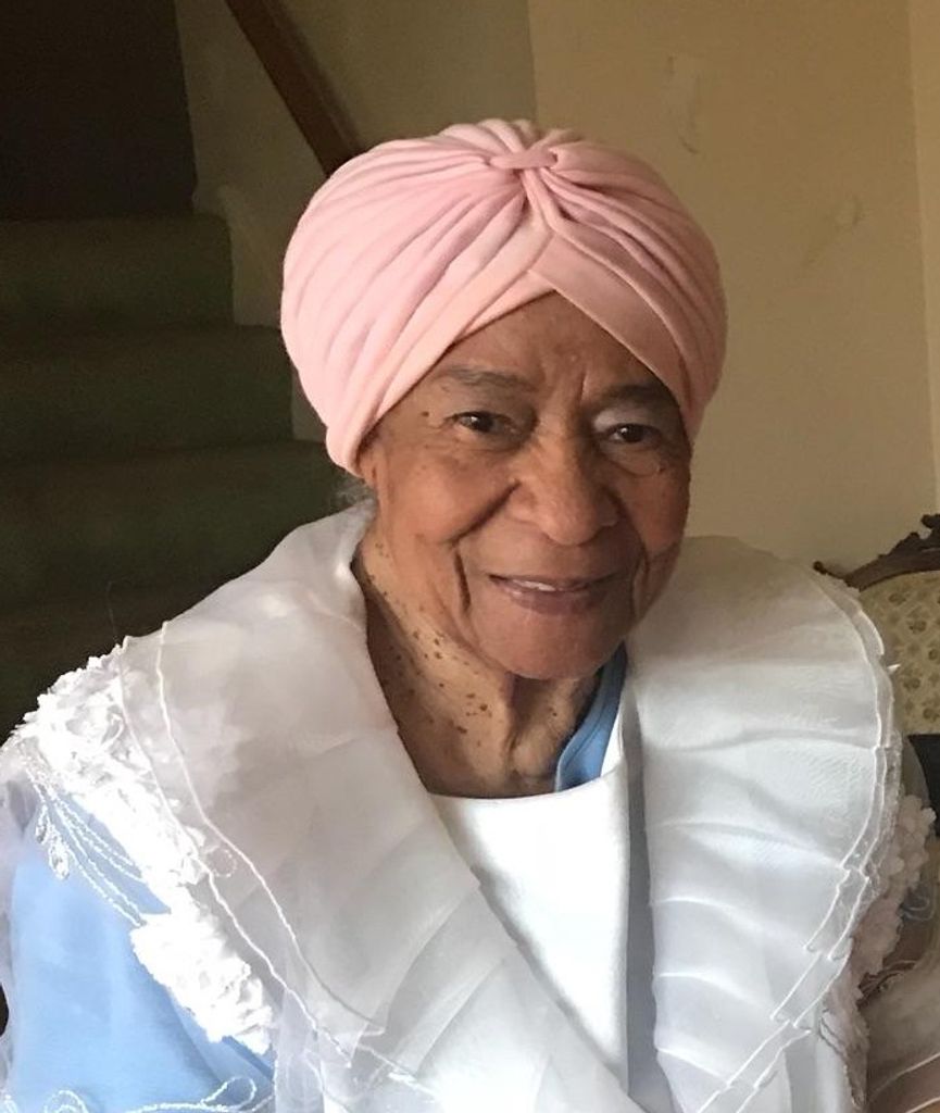 Annie Cruz Profile Photo