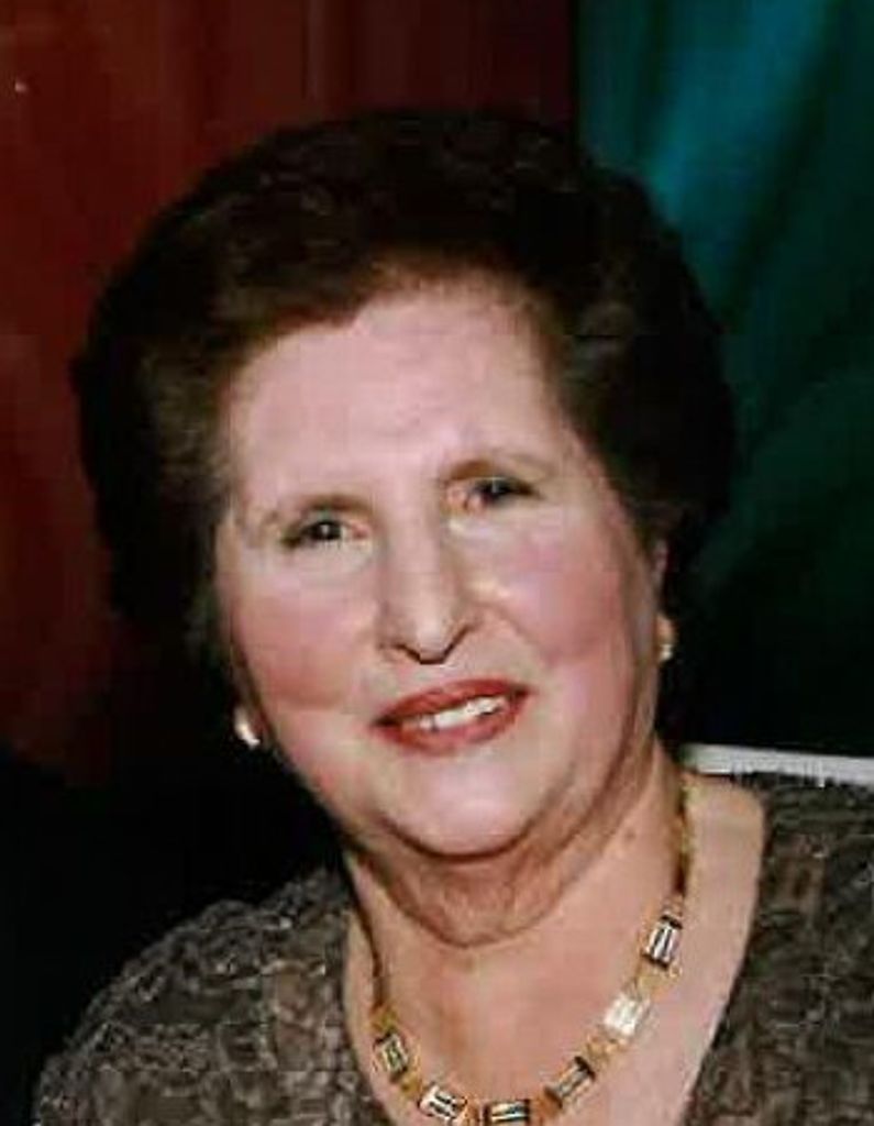 Isabella (Prato)  Aiello Profile Photo