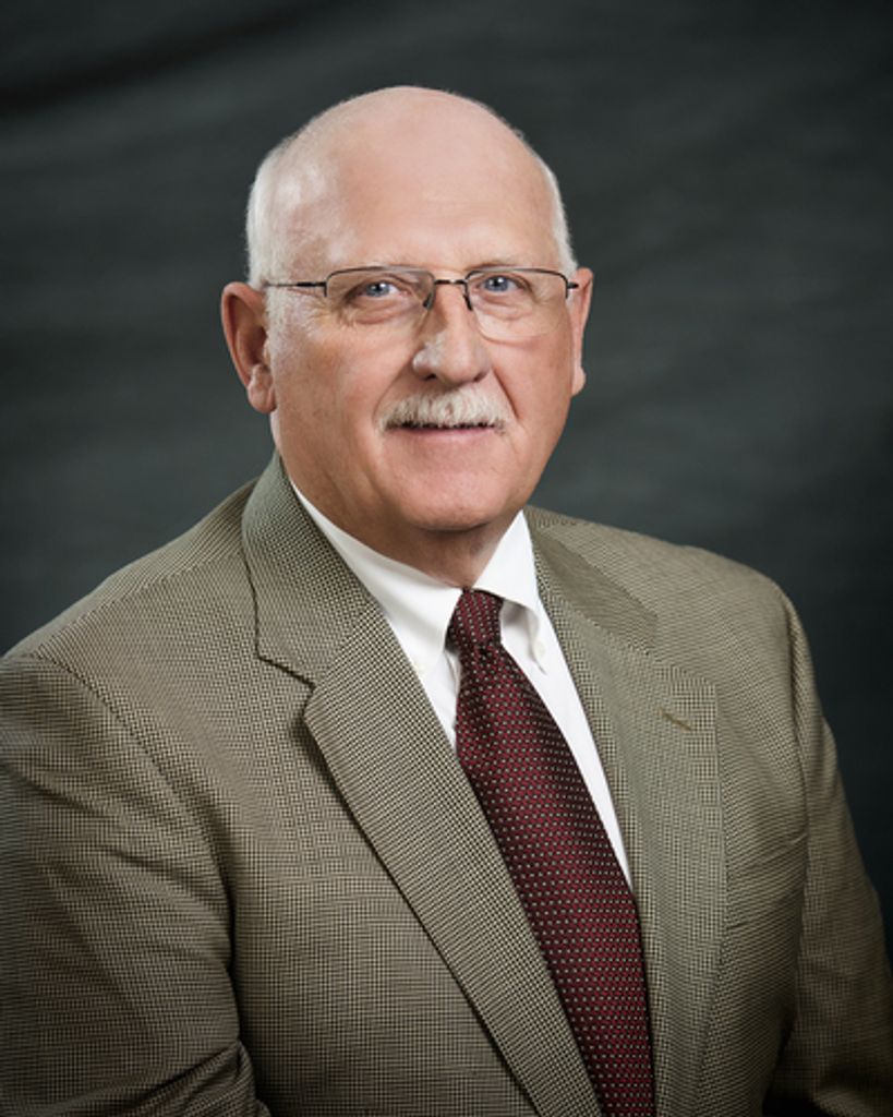 Robert E. Glanzer Profile Photo