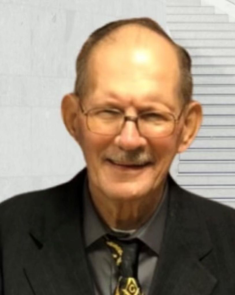 Richard Earl Hall Profile Photo