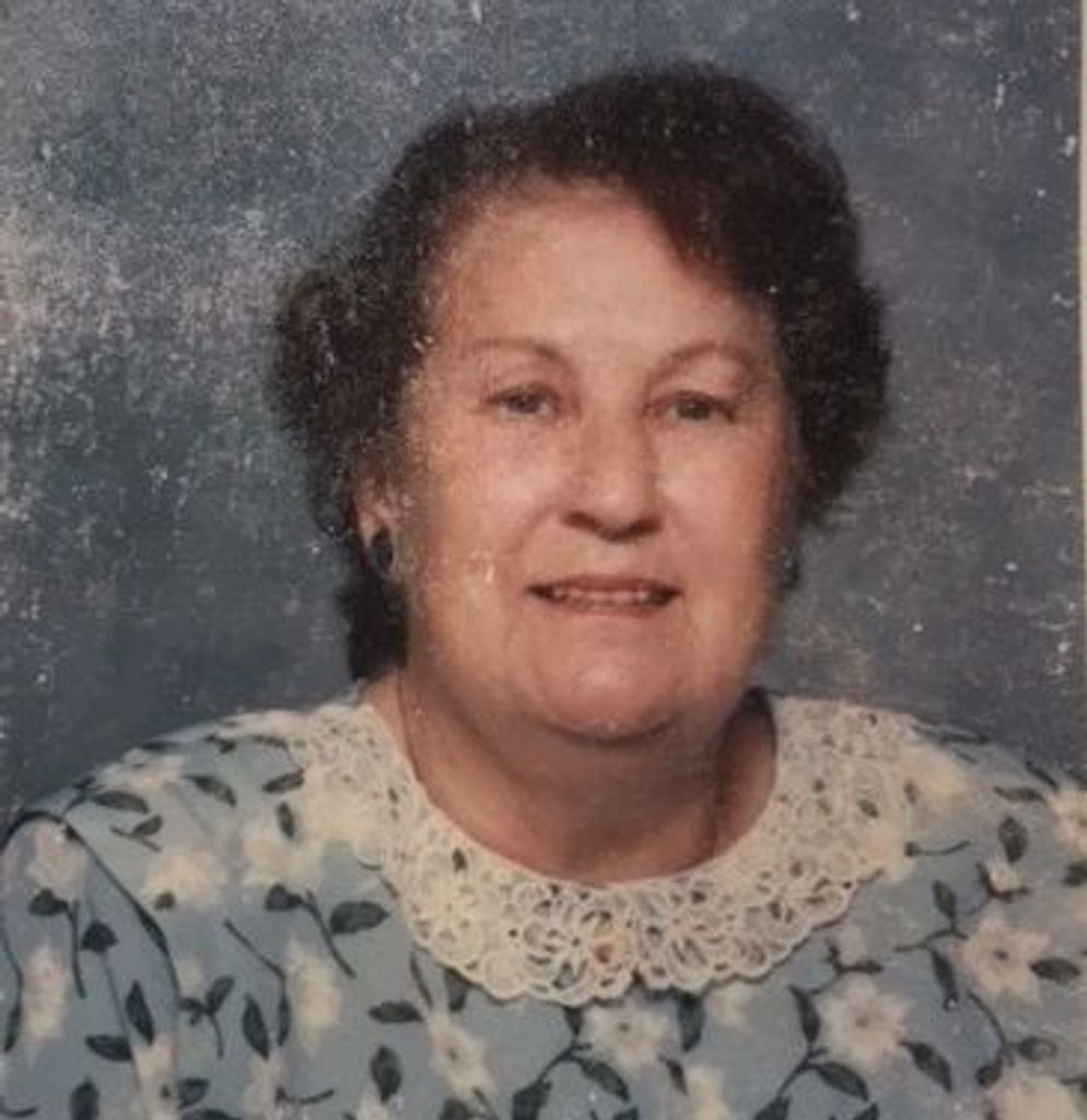 Pearl James Hill Profile Photo