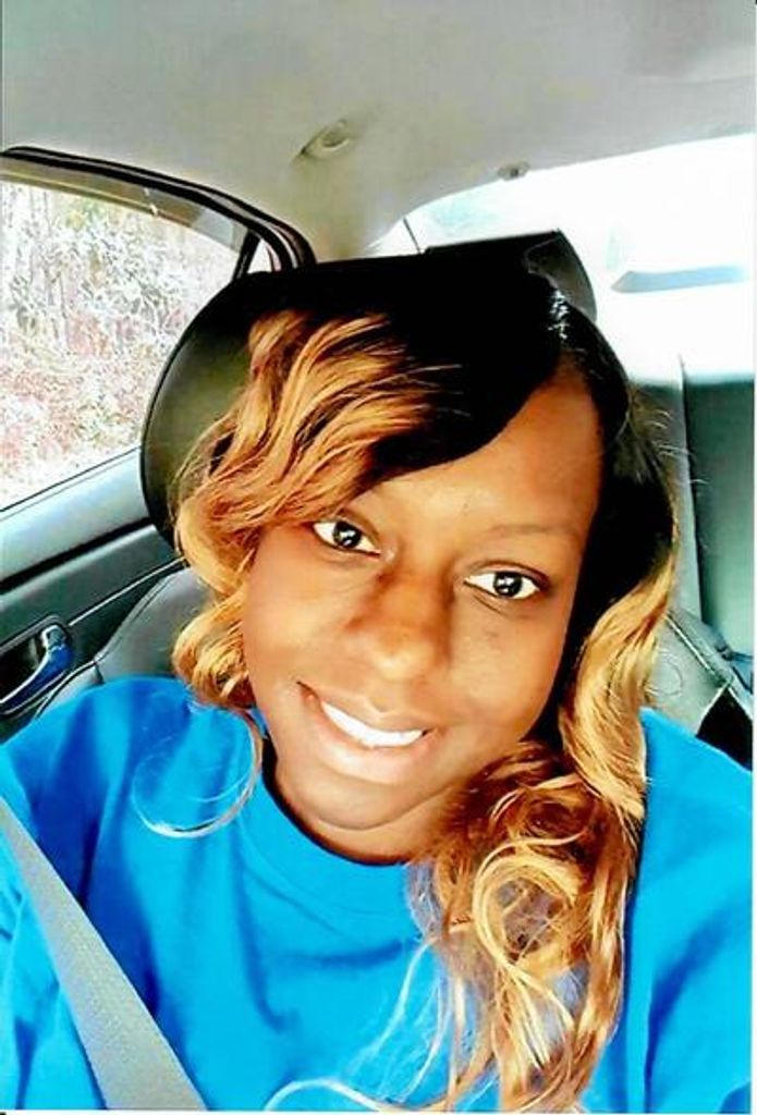 Ashley Claise Carson Profile Photo