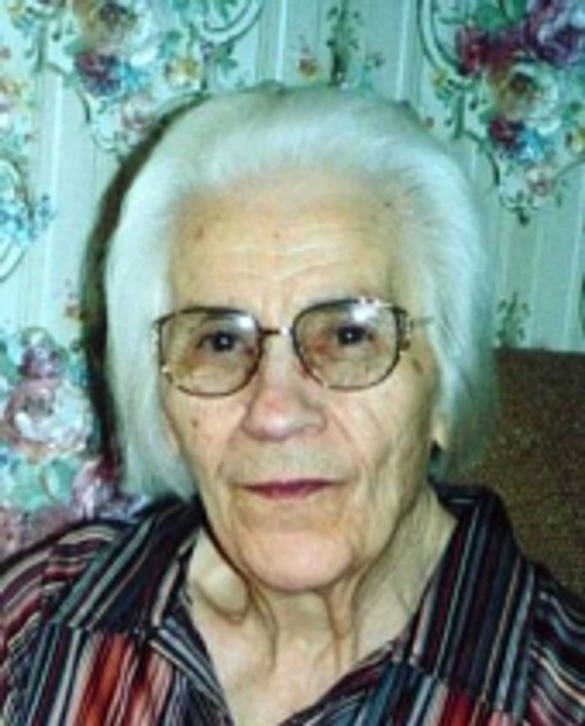 Lena Ayres