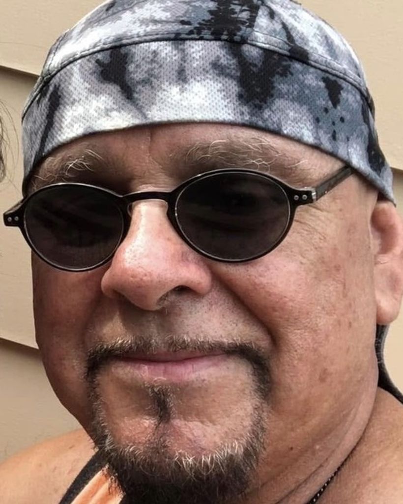 Ruben Master Salinas Profile Photo