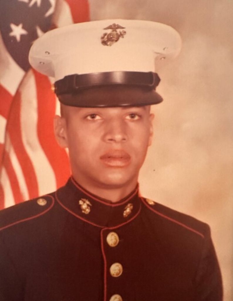 Wolfgang "Von" V. Leinasars Profile Photo