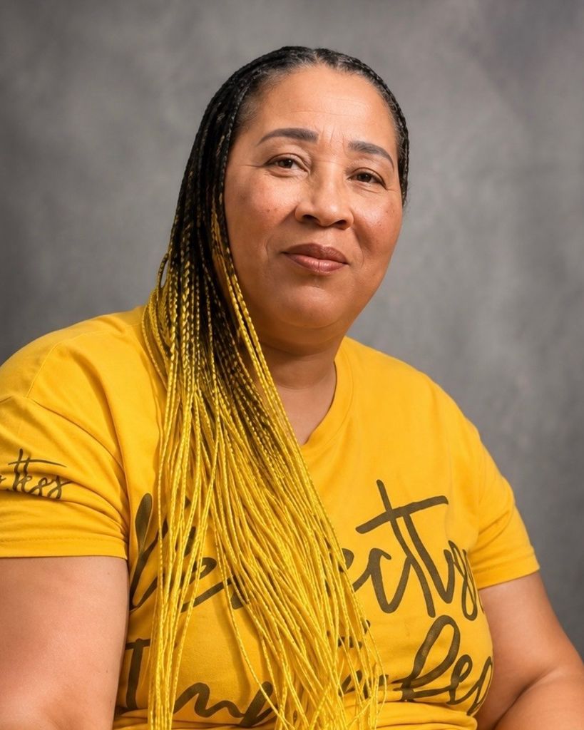 Lilya Donez Usher Profile Photo