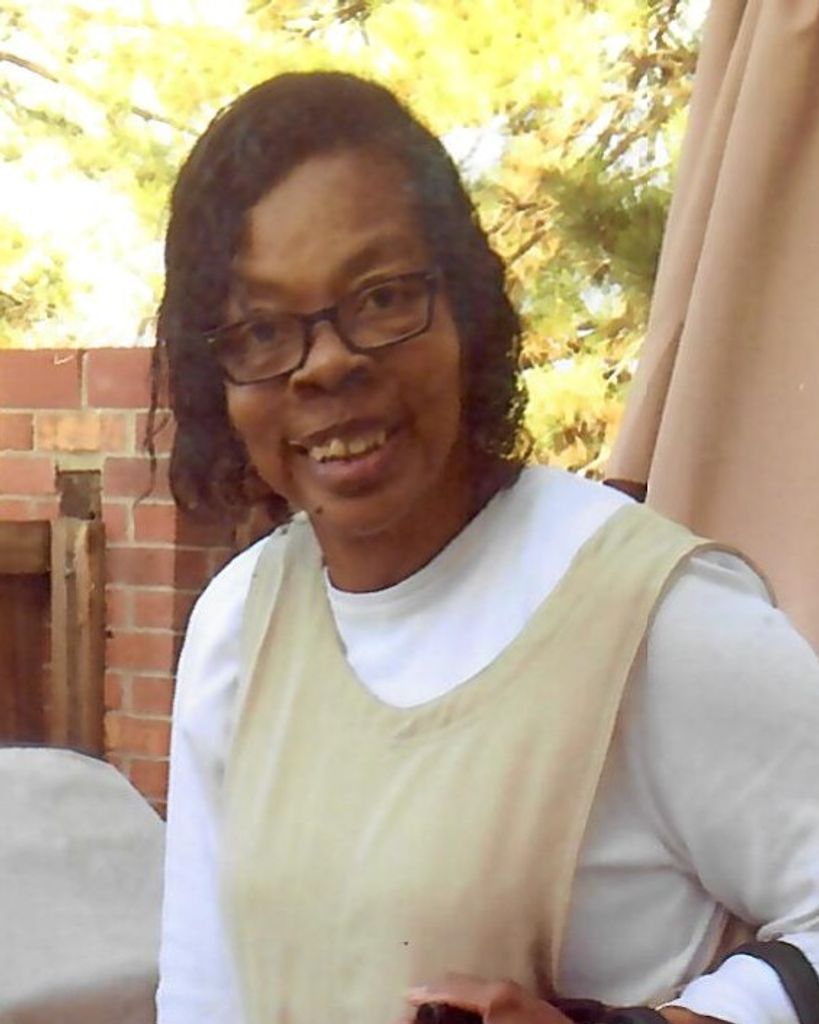 Debra L Thompson Profile Photo