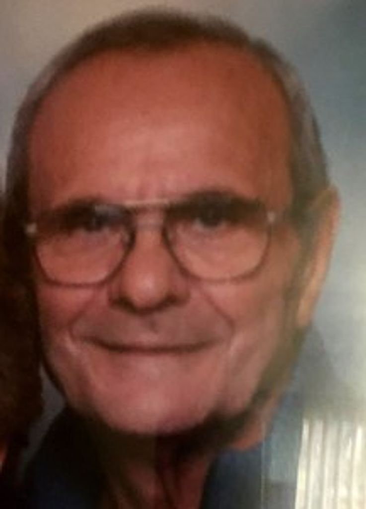 Chester Lee Roberts Profile Photo