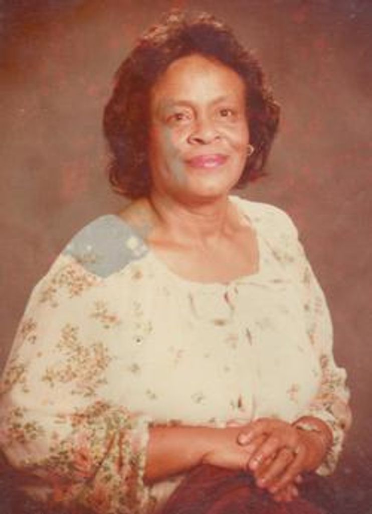 Mrs. Vivian Favors Flournoy