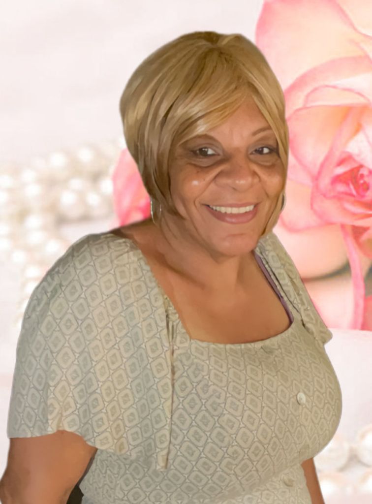 Renee Carr Profile Photo