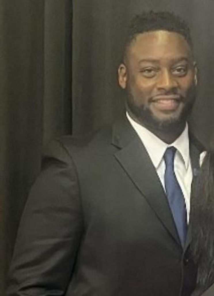 Rodrick Ambrose Profile Photo