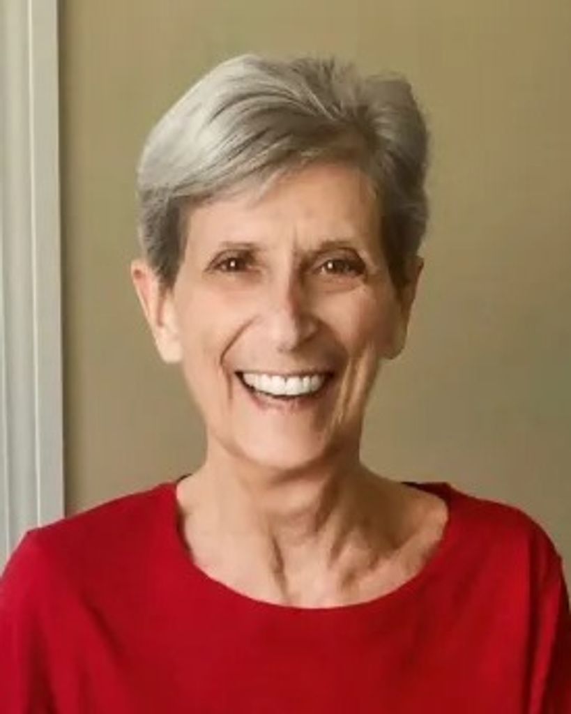 Cindy Lowe Profile Photo