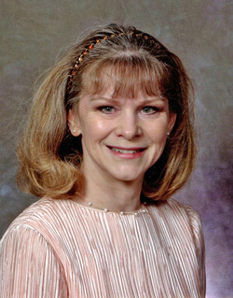 Joyce Stultz