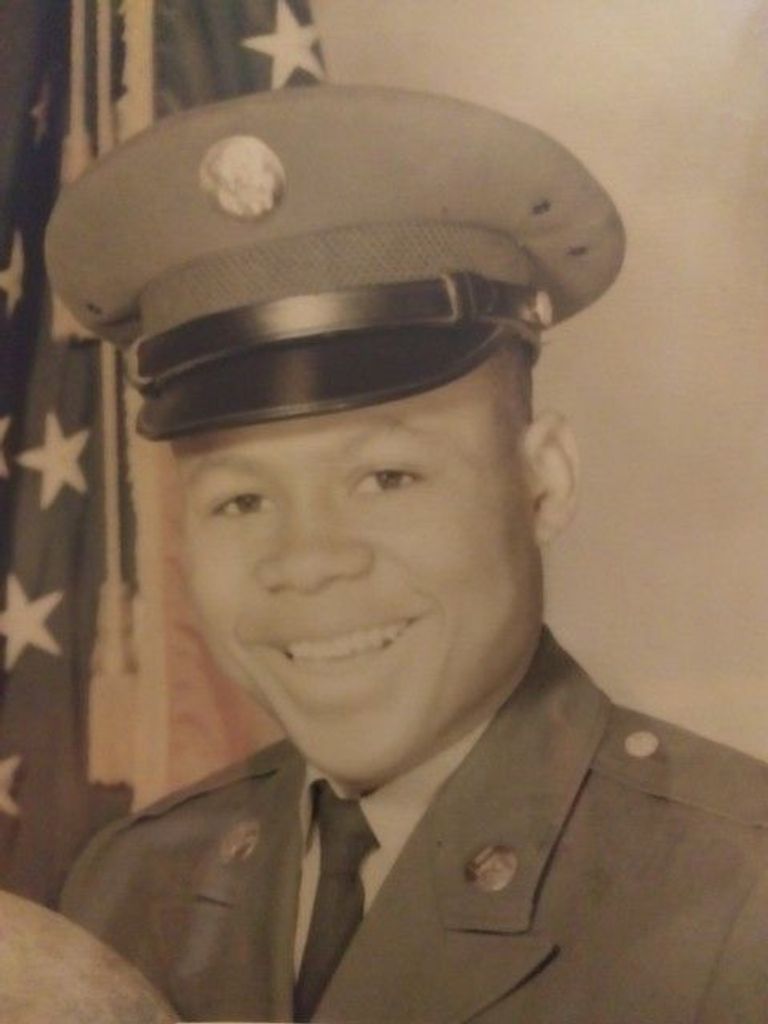 Sandros Boddie "Sam" Sr.