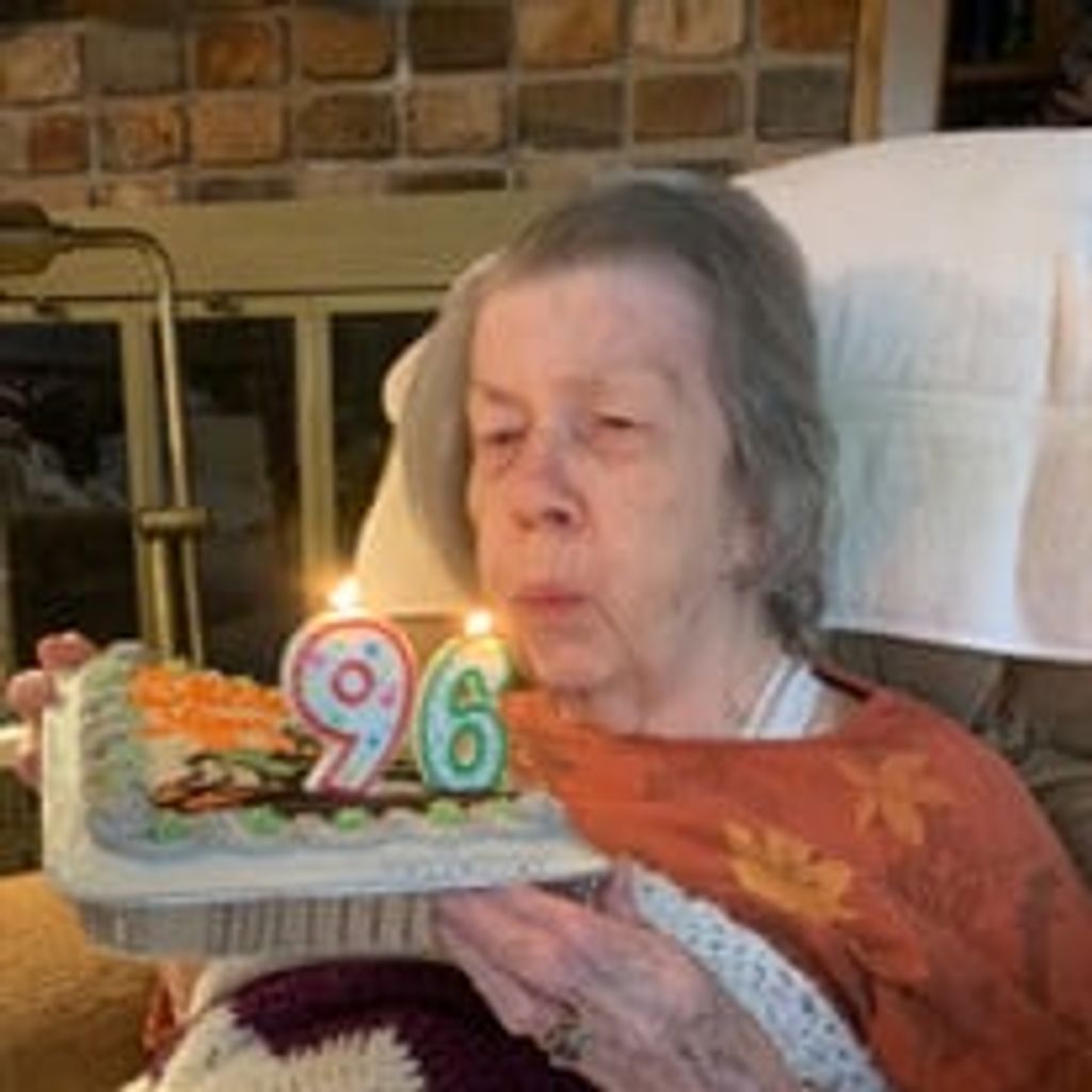Jacquelyn Cox McFadden