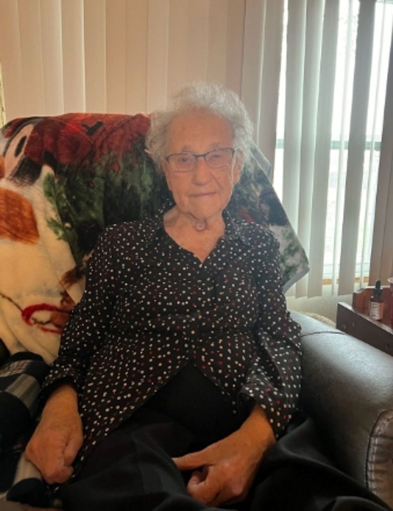 Elizabeth "Betty" Louise Twiss Profile Photo