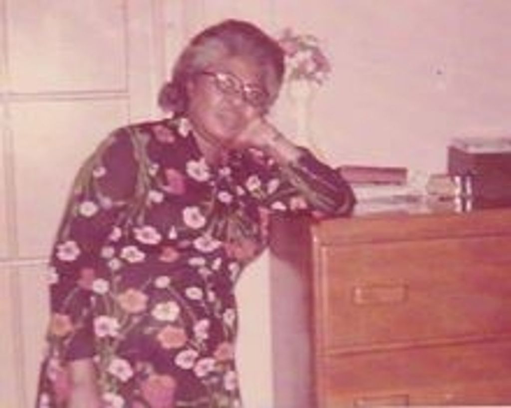 Ms Winifred Mills