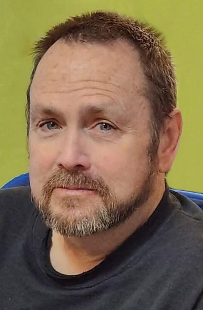 Michael Glen Robertson Profile Photo