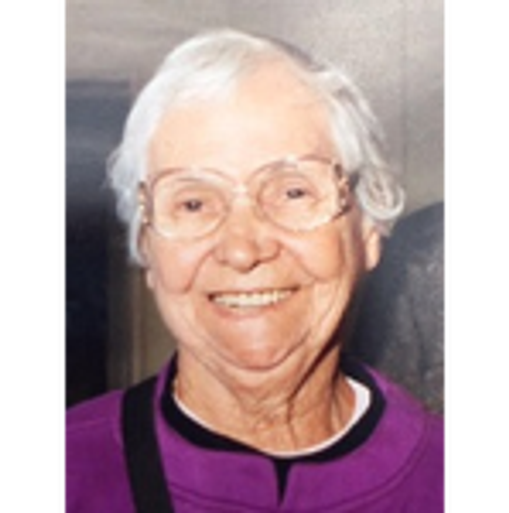Louise (Chiki)  Kovach