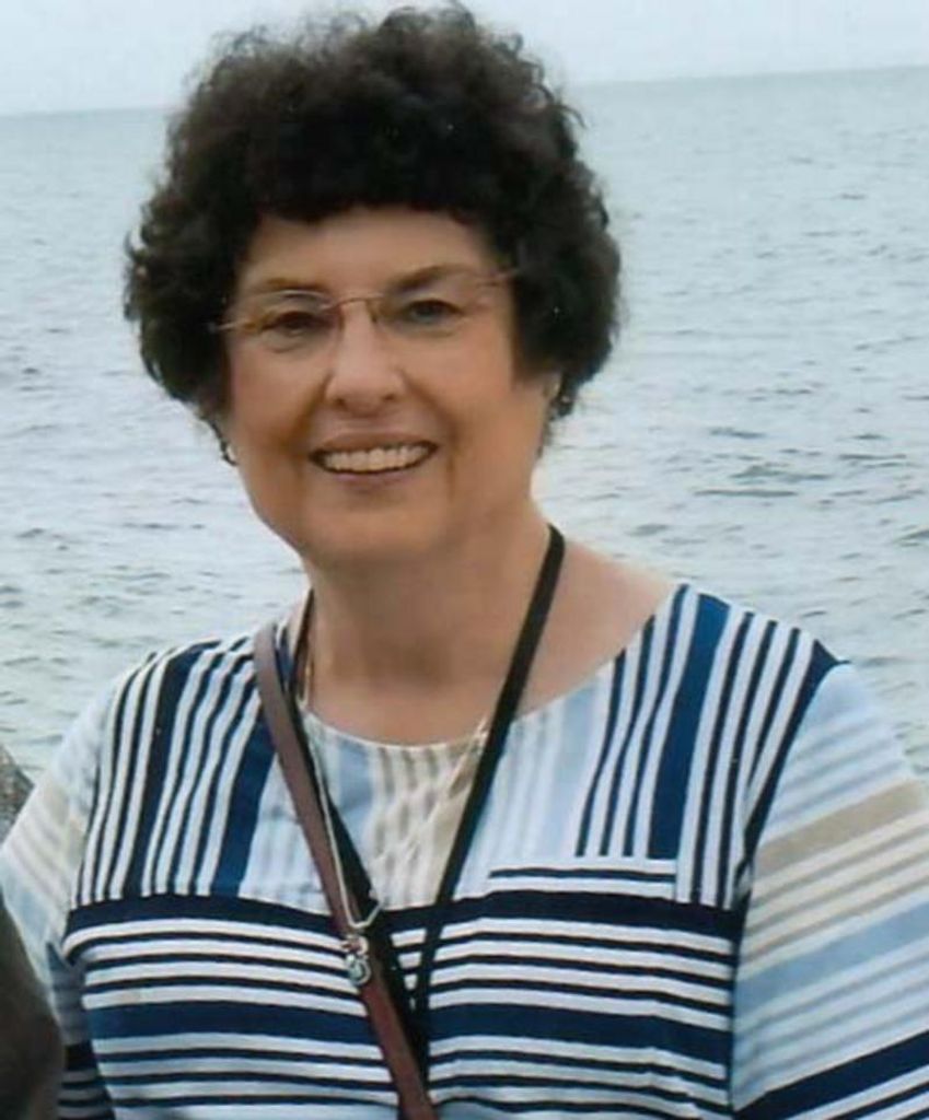 Leigh Brittain Burnette Profile Photo