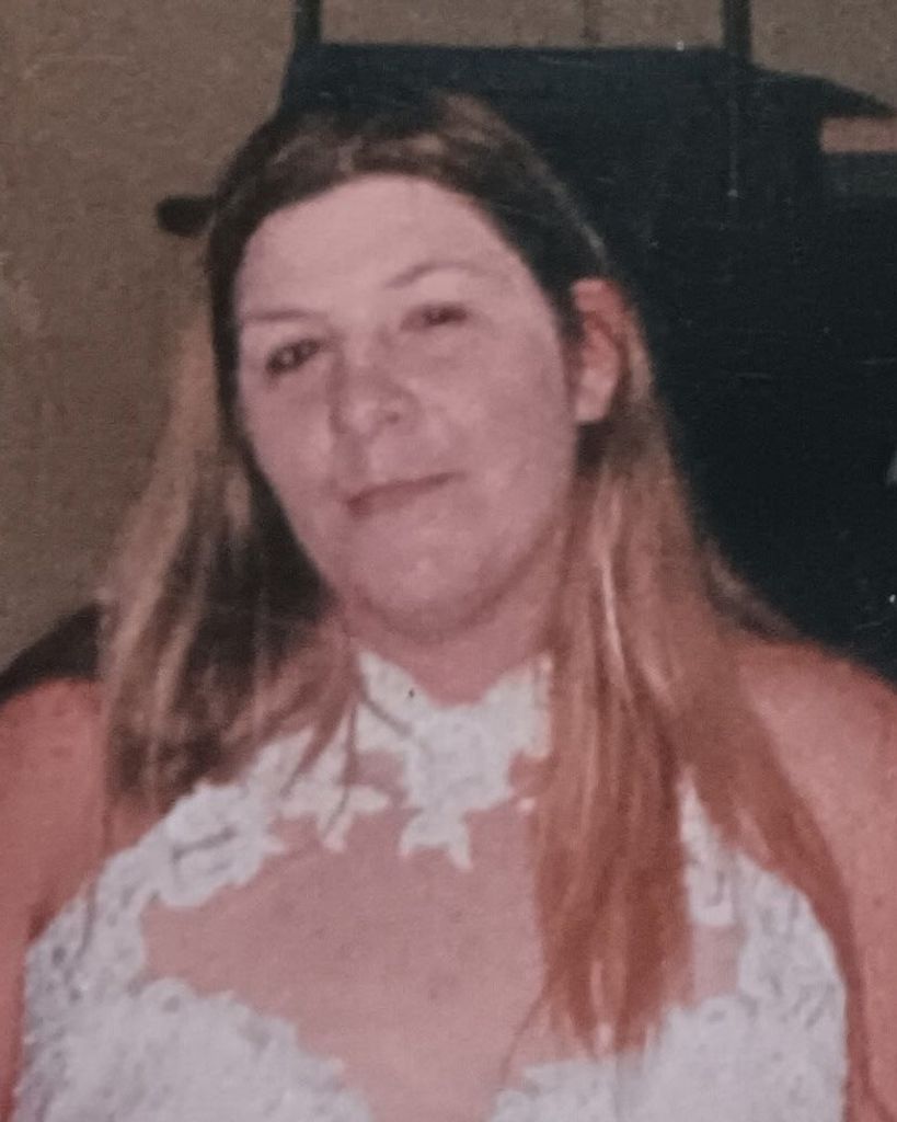 Lori Sue Lewis Profile Photo