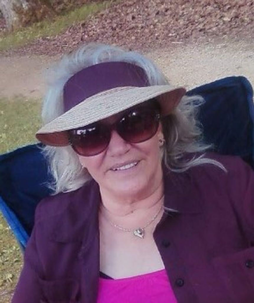 Marie Carolyn Wall