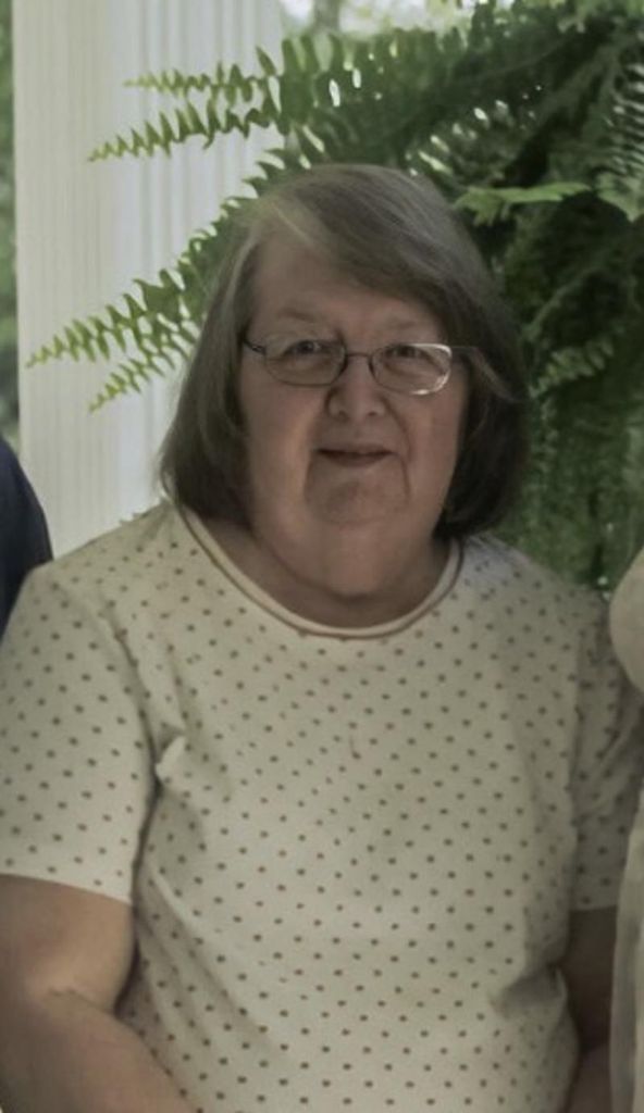 Elizabeth Cothern Profile Photo