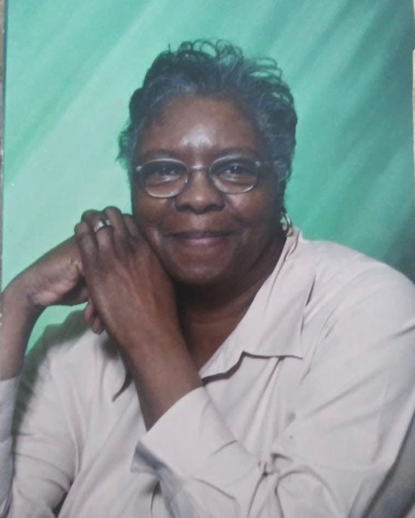 Ozzie Bell Sanders Profile Photo
