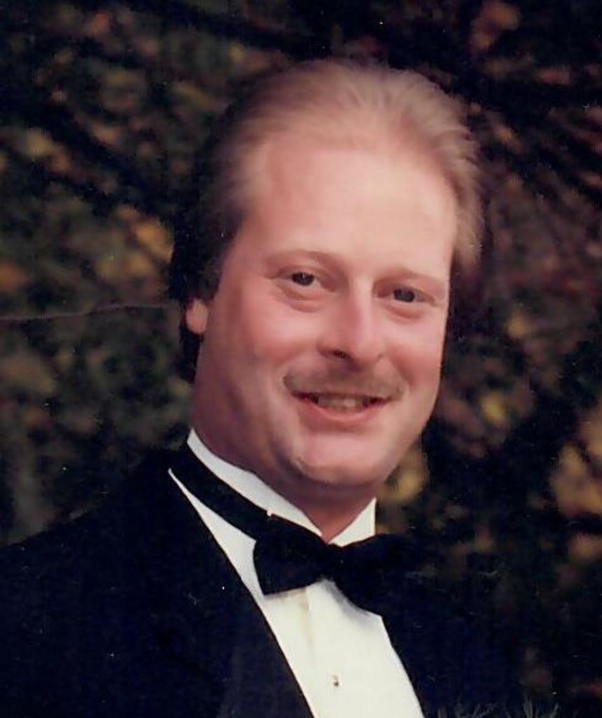 Regis Steedle Jr. Profile Photo