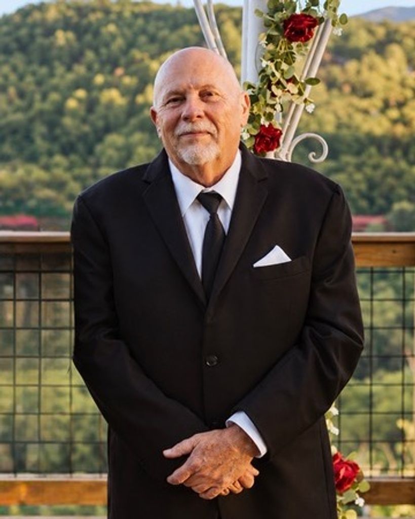 Tommy Curtis Bostwick Profile Photo