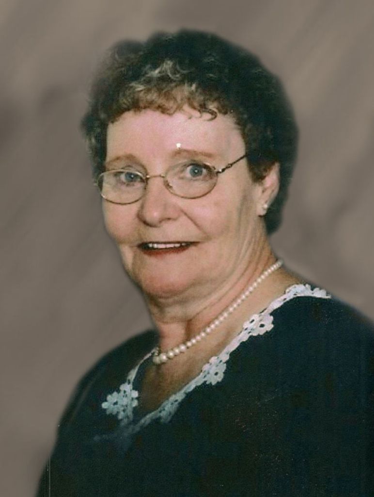 Tina Elias