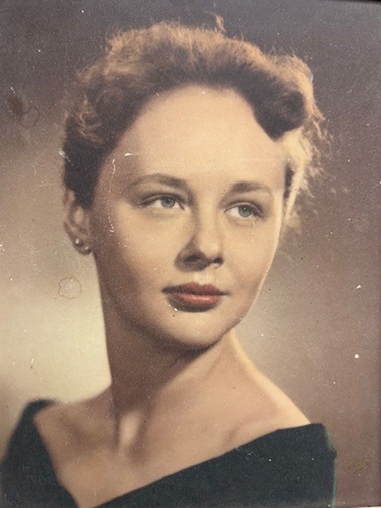 Phoebe Blankenship Profile Photo