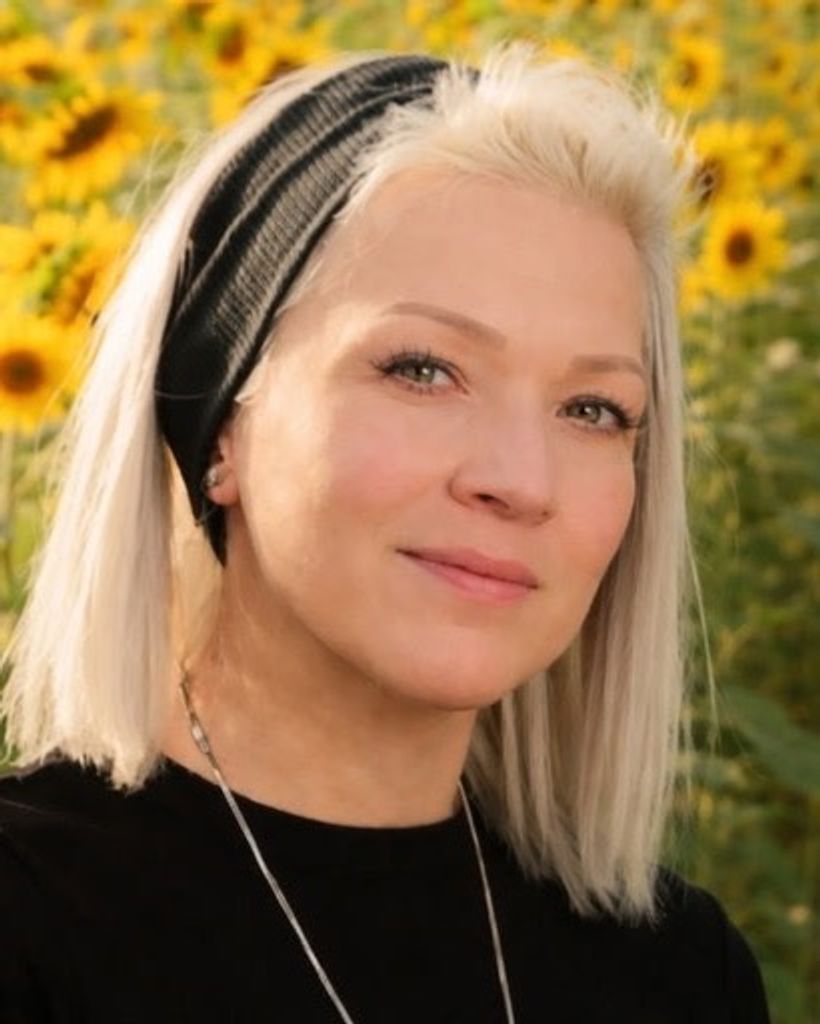 Alona Victoria Baxter Profile Photo