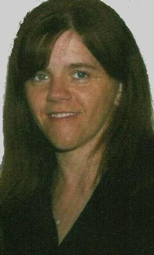 Annie Hall Carringer Profile Photo