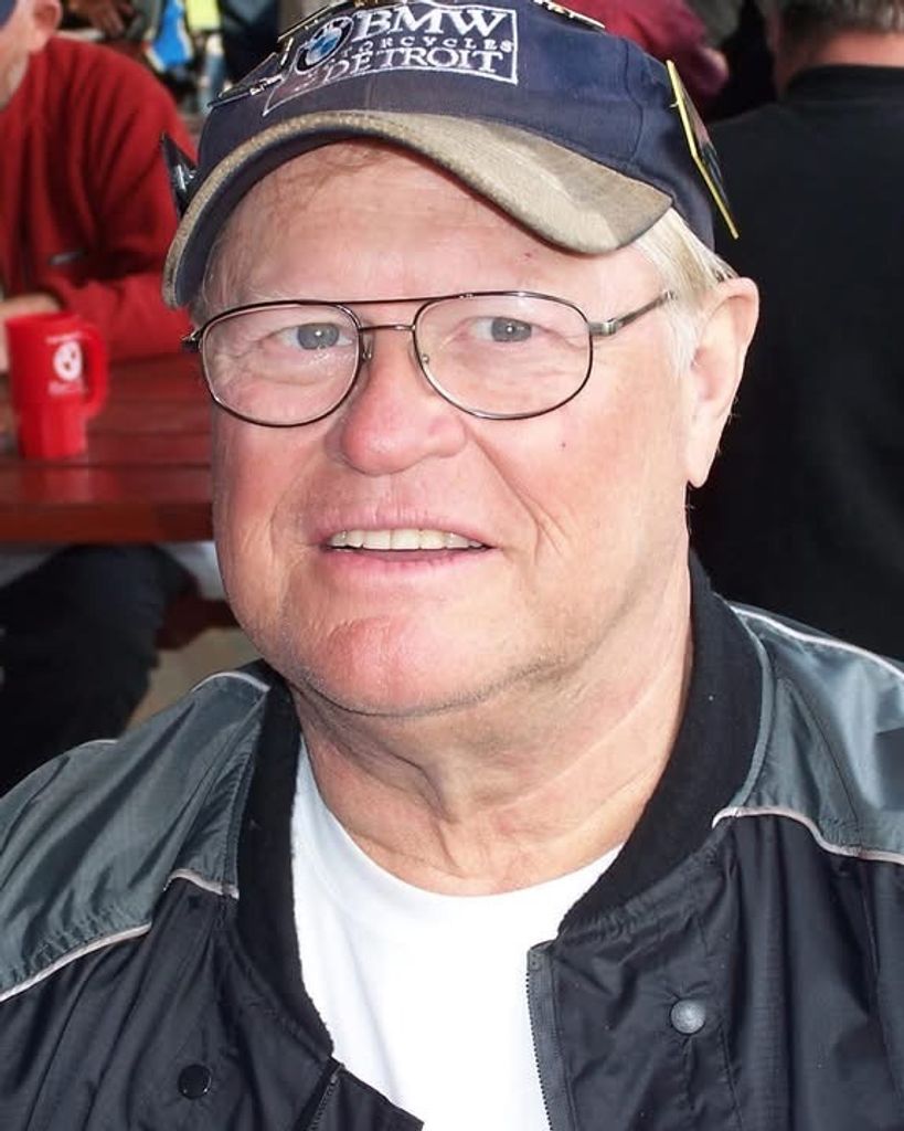Richard "Dick" Hautau Profile Photo