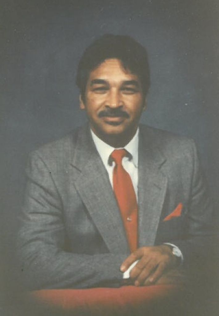 Phillip Howell Profile Photo