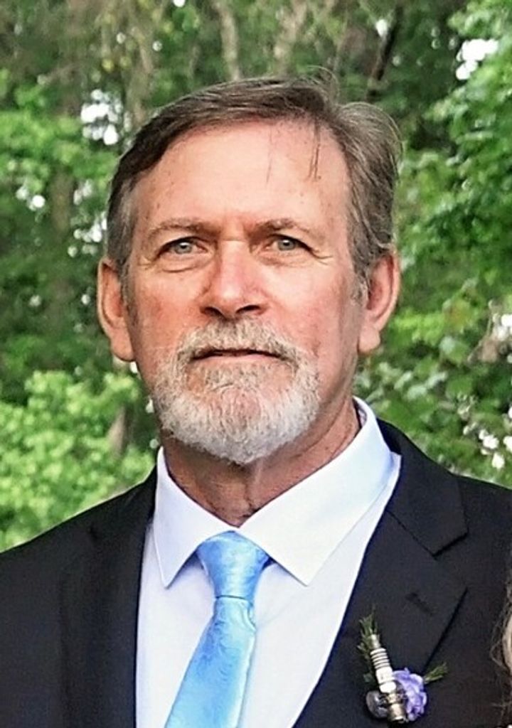 Michael James "Mike" Parish Profile Photo