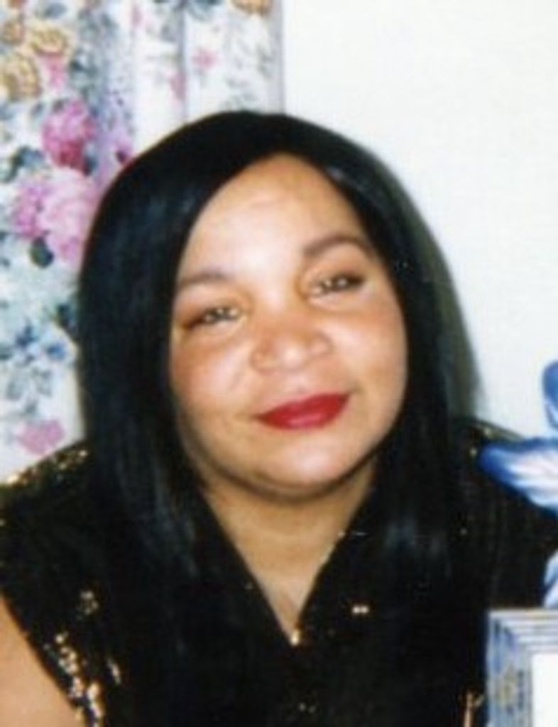 Linda Costello Hamilton