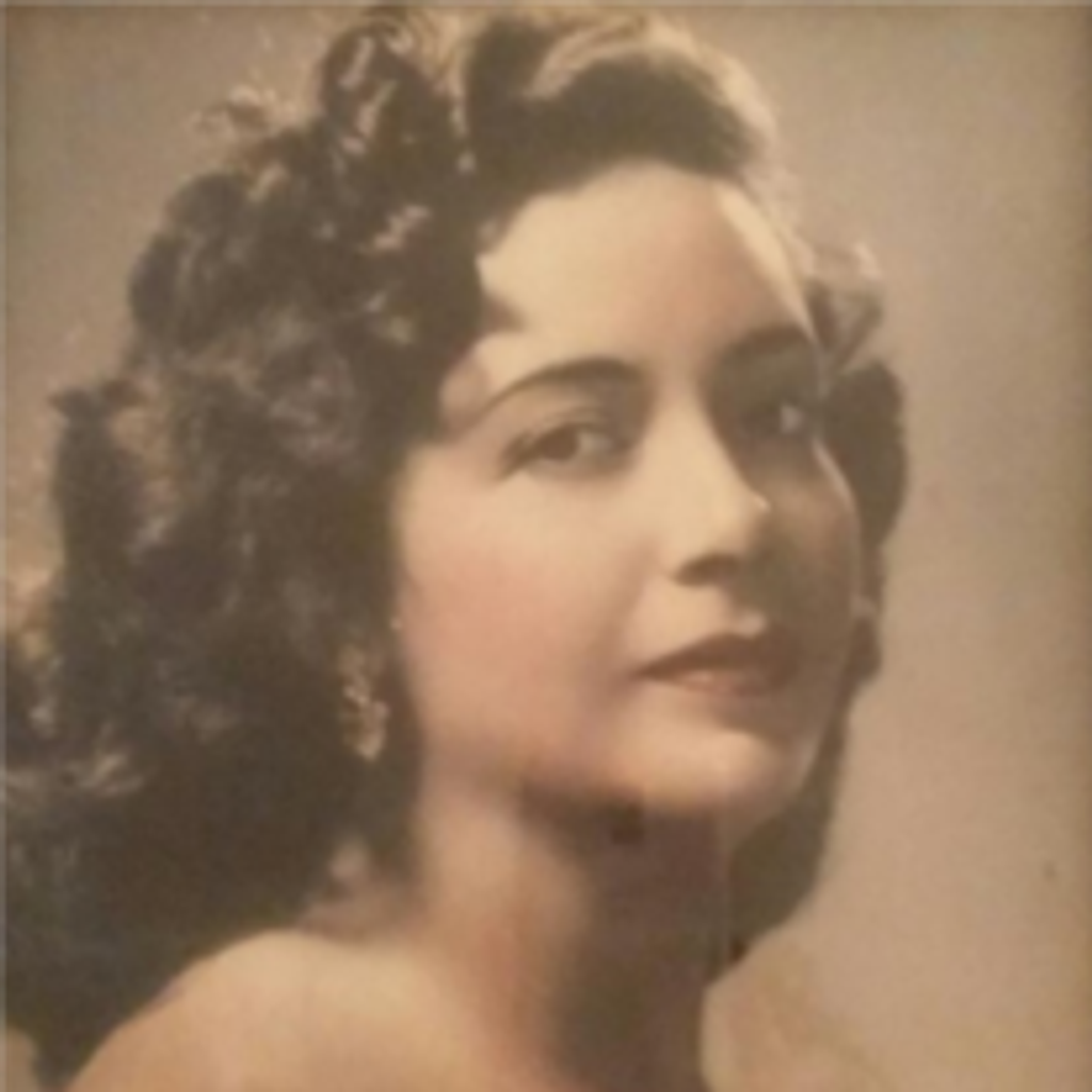 Alicia De Alba