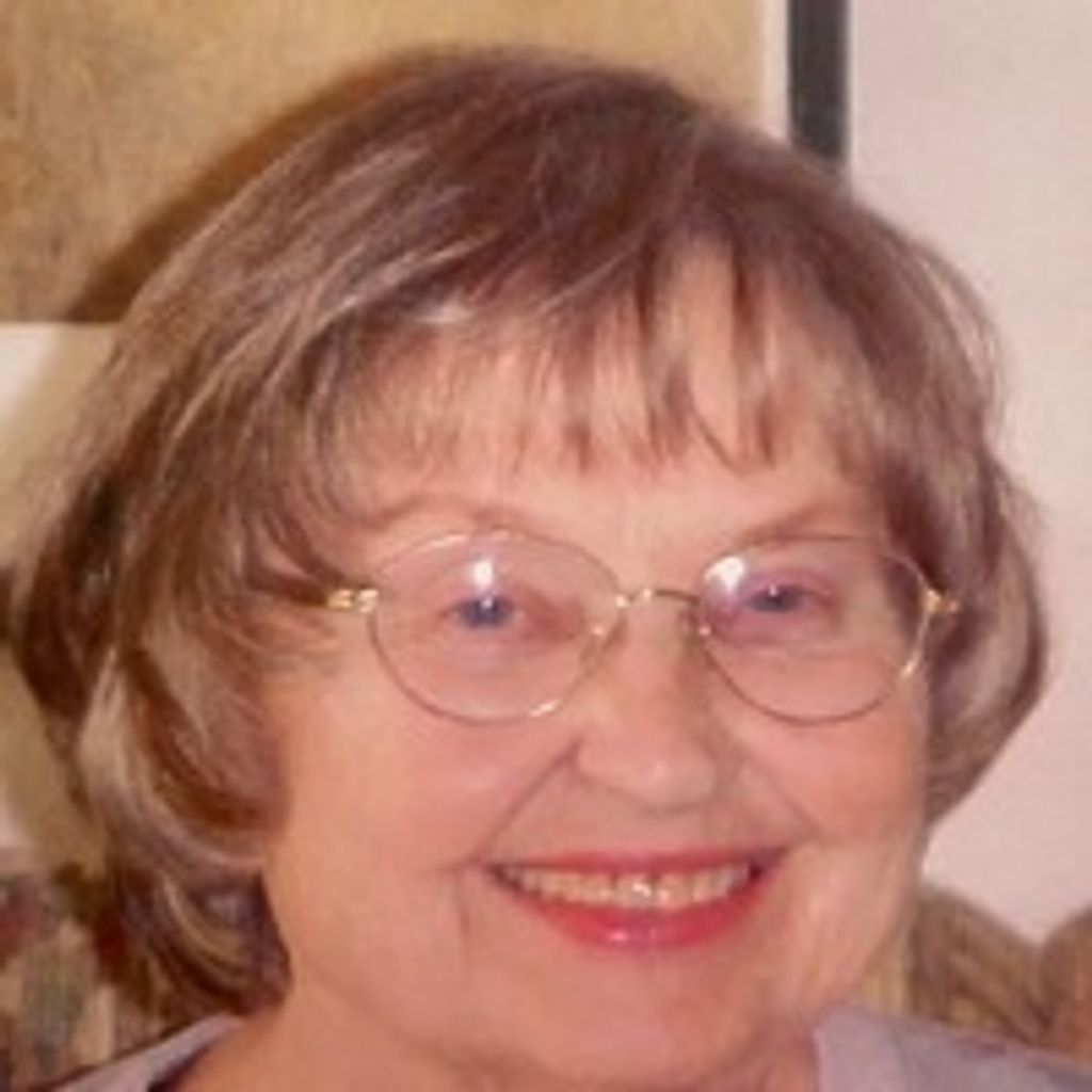 Gloria "Mona" Quinn