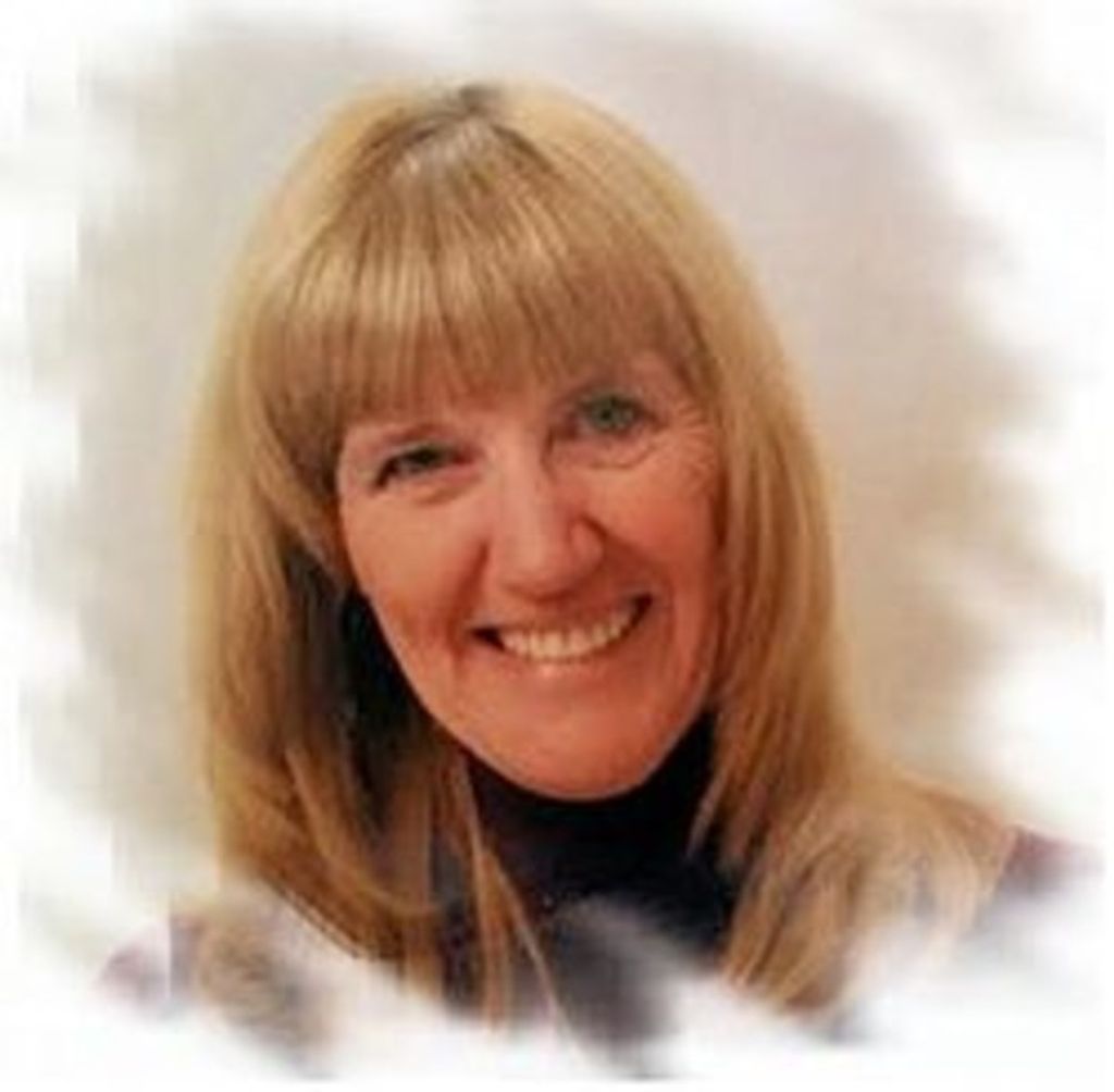 Marylyn "Dee Dee" Chapman