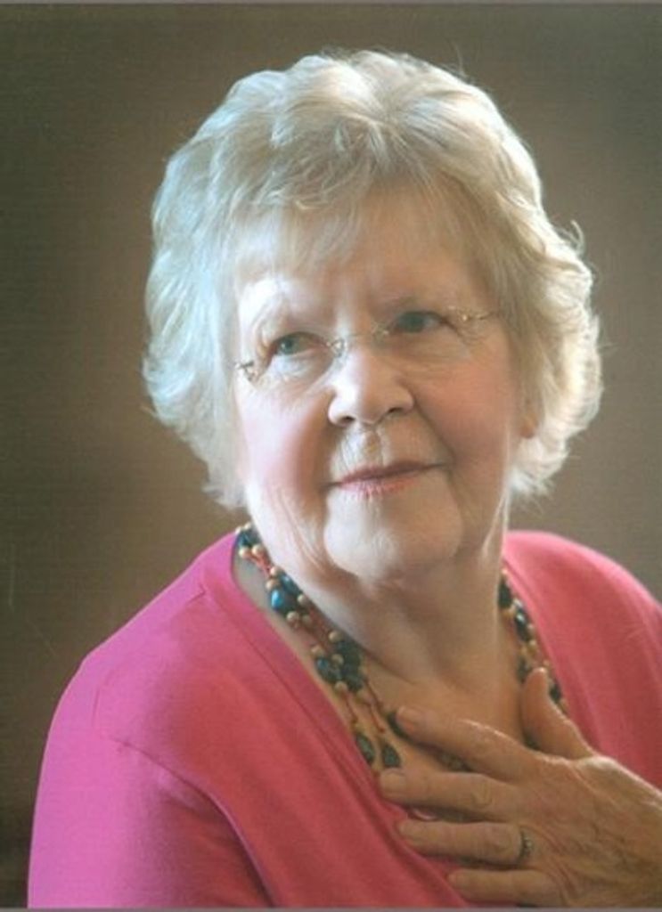 Evelyn Helene Harrison Profile Photo