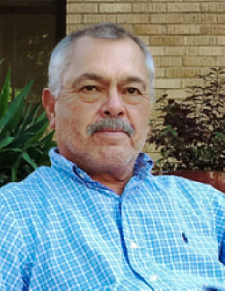 Robert Ramirez Profile Photo