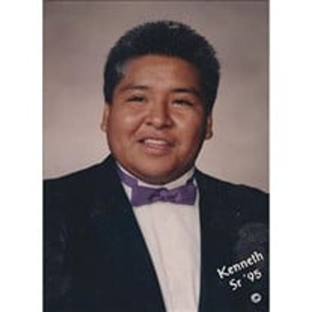 Kenneth Tahsahsanah (Bigman) Profile Photo