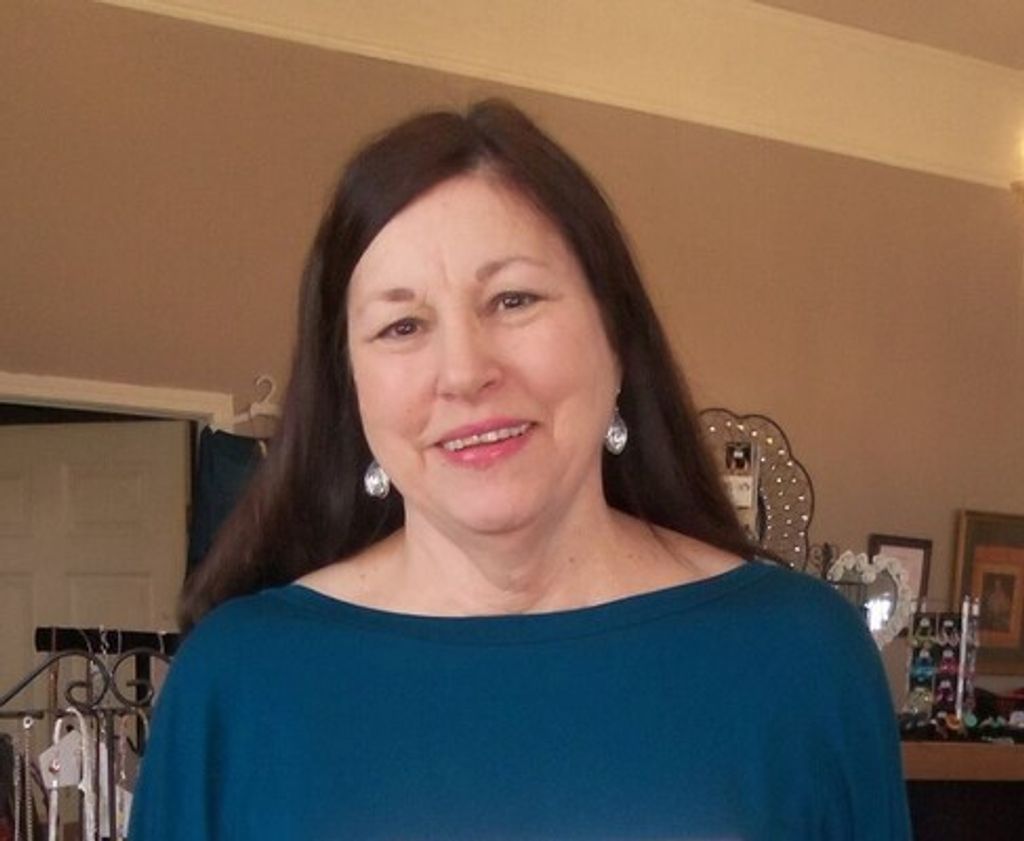 Pat Bright Rhoads Profile Photo