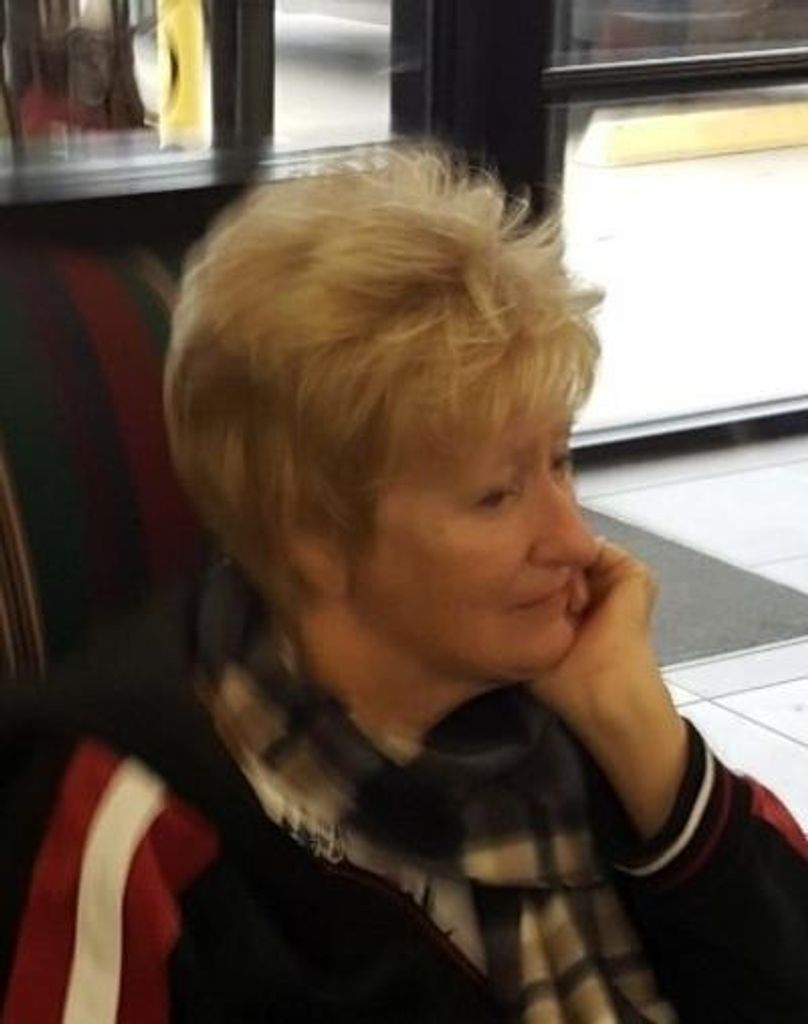 Linda Loujane Tucker Profile Photo