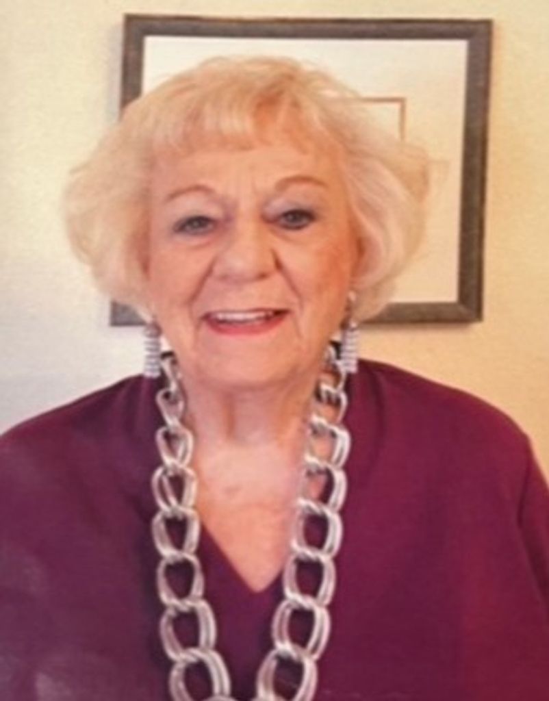 Erna White
