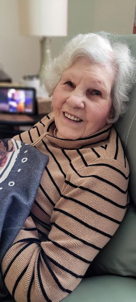 Rosie Bell Thompson Profile Photo